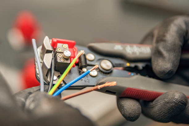Best Home Electrical Repair  in Waverly, IA